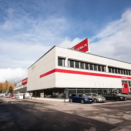 Spacious And Cozy 2-room For 4 In Kaivoksela, Vantaa Apartment