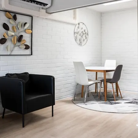 Spacious And Cozy 2-room For 4 In Kaivoksela, Apartment