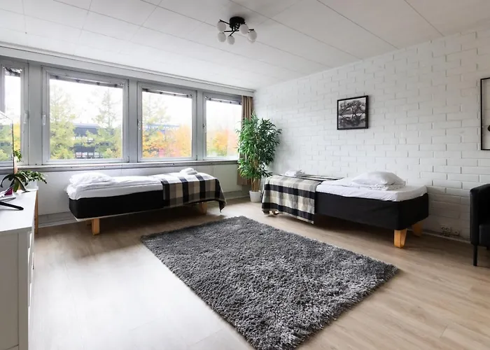Apartment Spacious And Cozy 2-room For 4 In Kaivoksela, Vantaa Vantaa