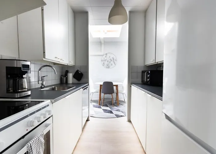 Appartamento Spacious And Cozy 2-room For 4 In Kaivoksela, Vantaa *